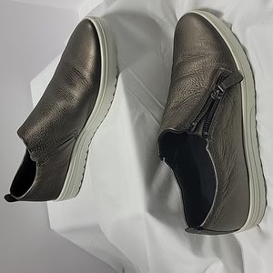 Ecco Gillian Side Zip Sneaker